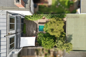 mit Gartenidylle