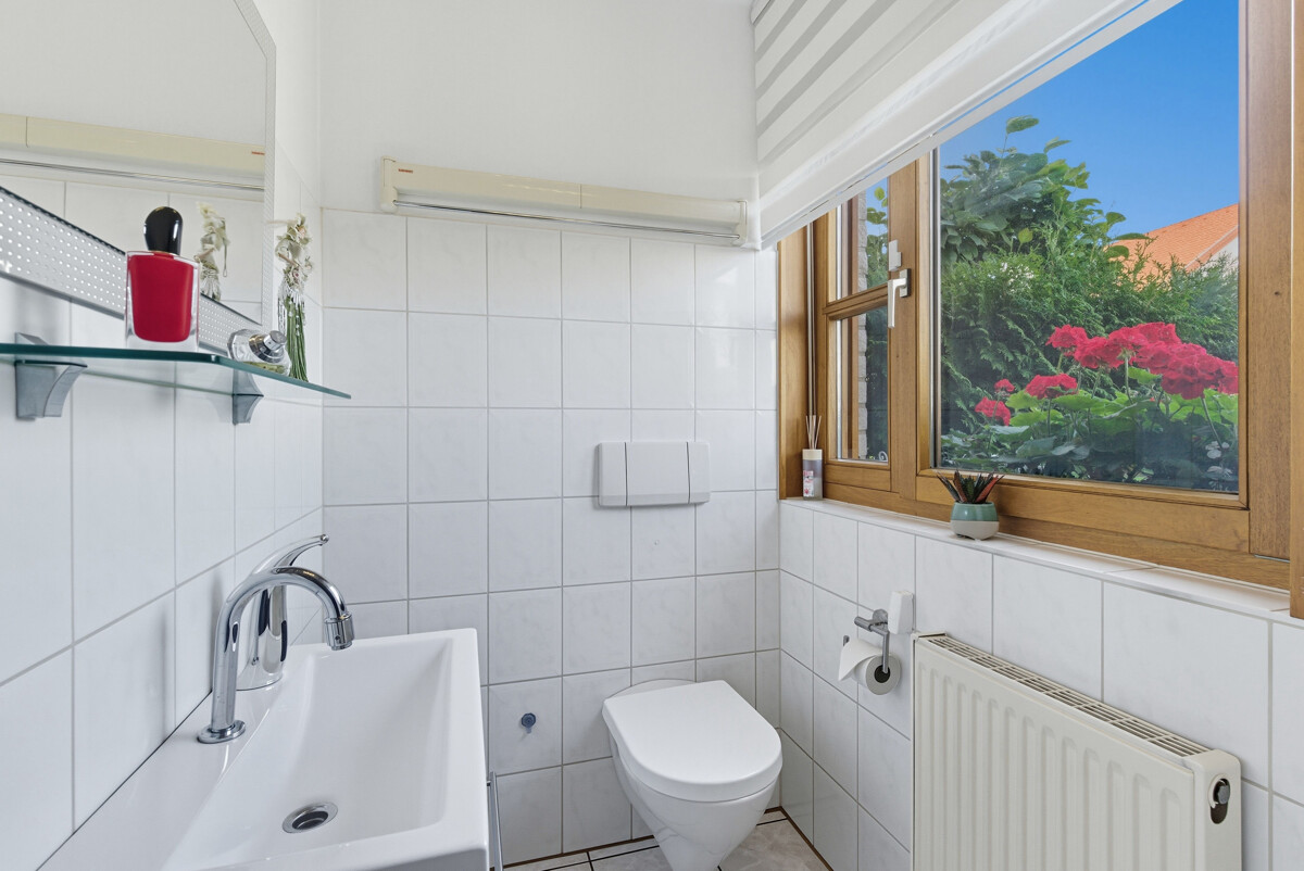 Eingangsbereich mit Gäste-WC