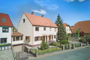 Straßenansicht