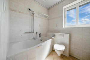 mit Badewanne