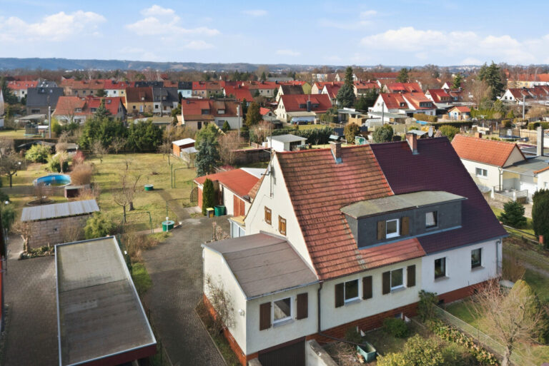 Zum Verkauf in Weinböhla