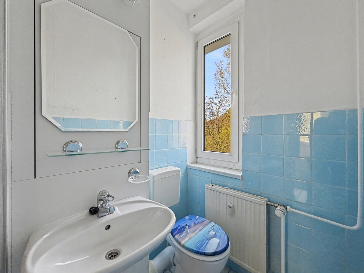 und WC