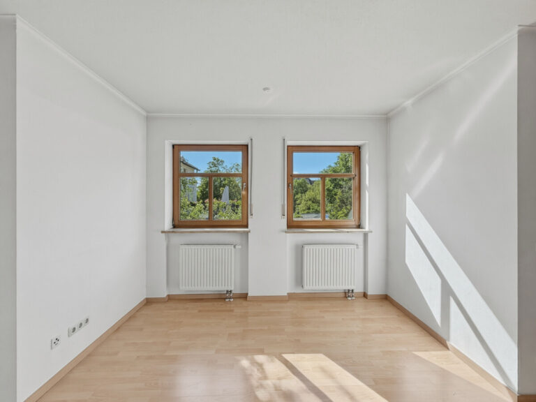 Schlafzimmer mit Blick ins Grüne