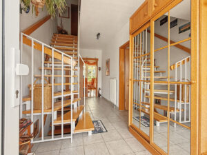 Eingangsbereich mit Garderobe