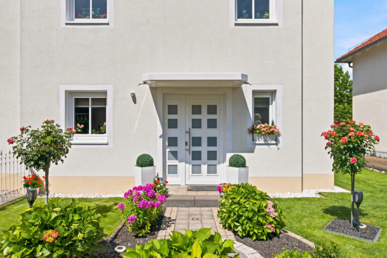 angelegter Vorgarten