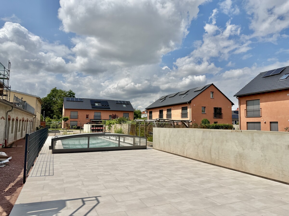 mit Gemeinschaftspool