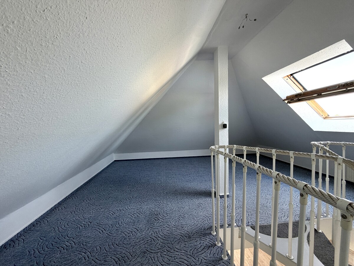 Zweite Ebene (Fußboden wird durch Laminat ersetzt)