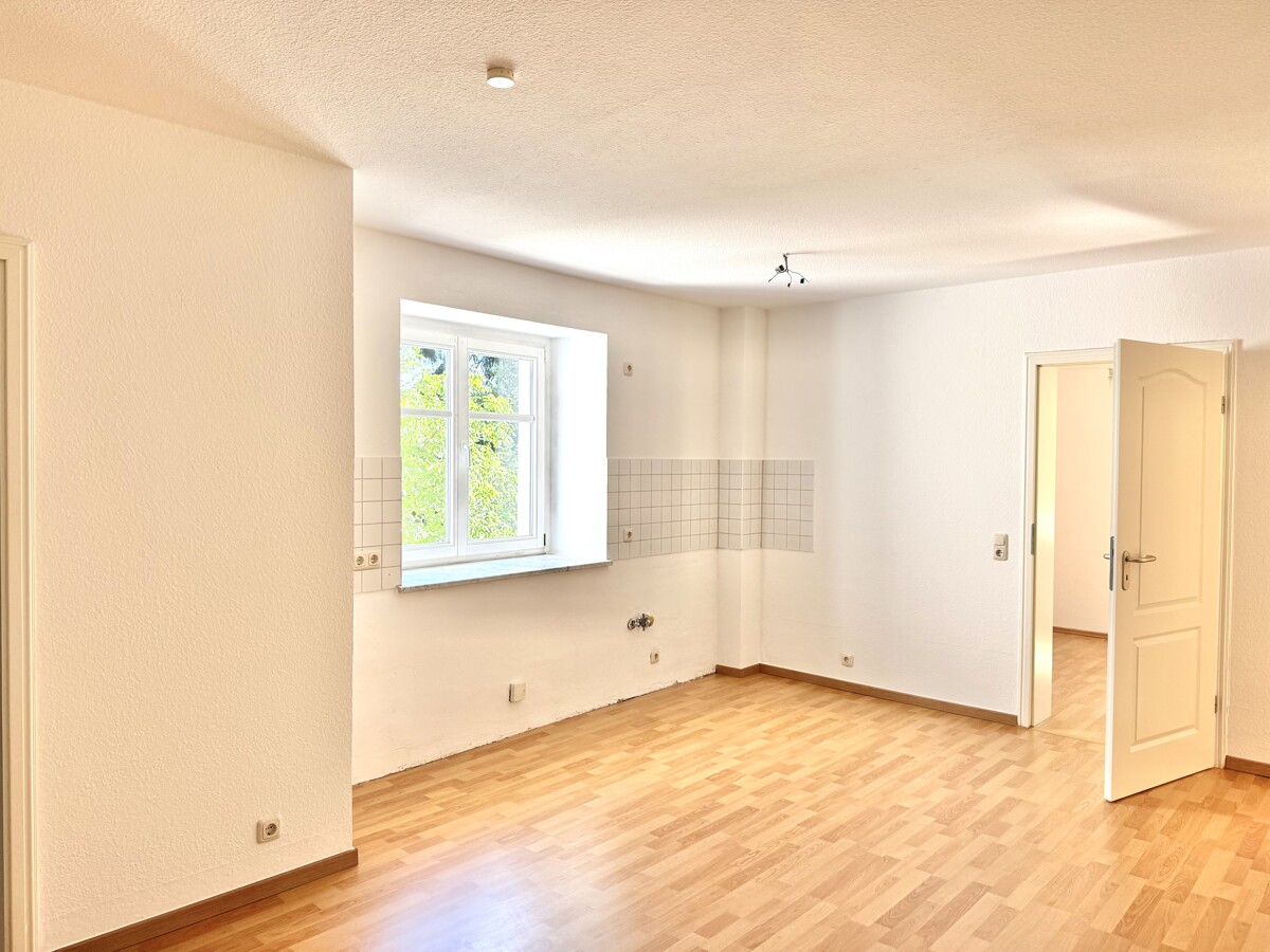 Helle Wohnküche